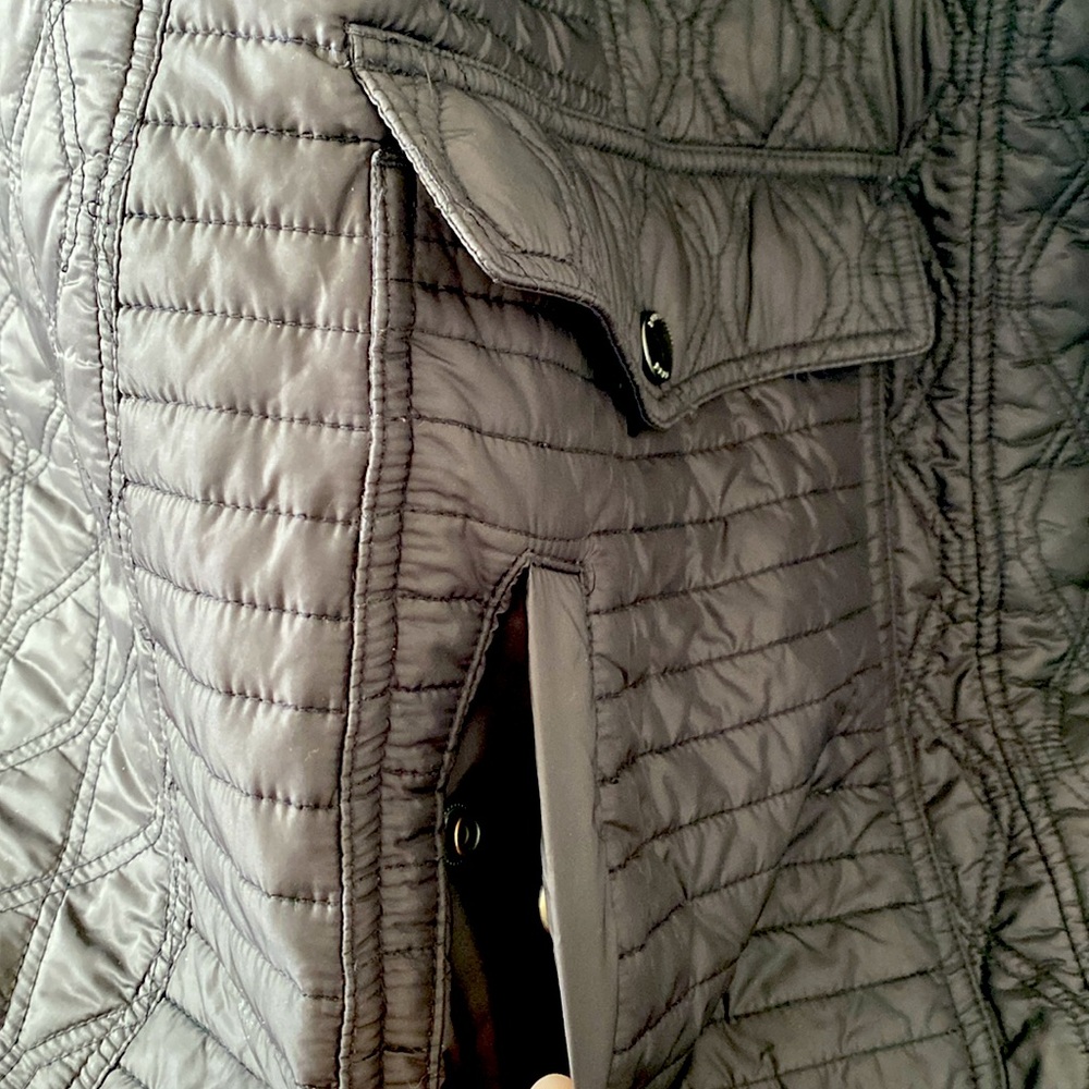 Burberry Black Hooded Coat - Picture 9 of 15